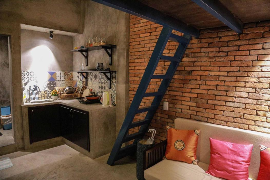 Stay&Chill - S.1: Ancient Studio Nearby Bui Vien 호치민 외부 사진