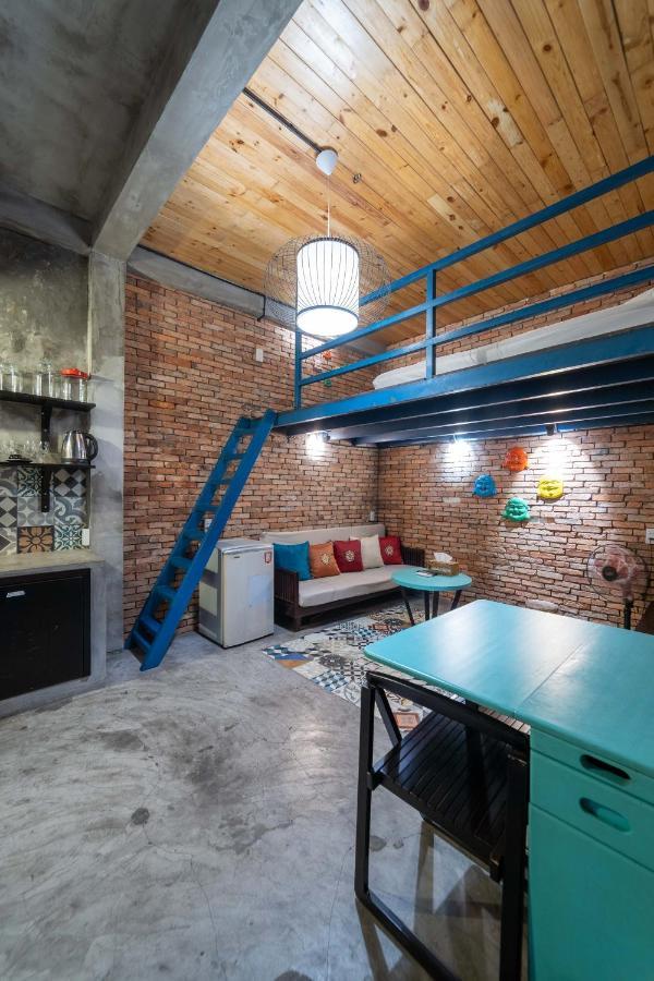 Stay&Chill - S.1: Ancient Studio Nearby Bui Vien 호치민 외부 사진