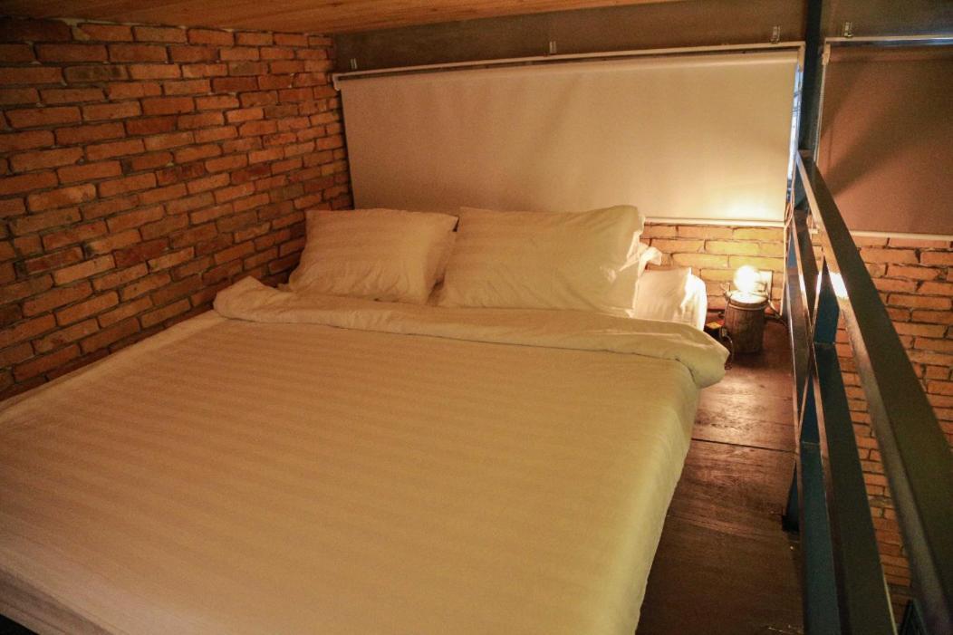 Stay&Chill - S.1: Ancient Studio Nearby Bui Vien 호치민 외부 사진